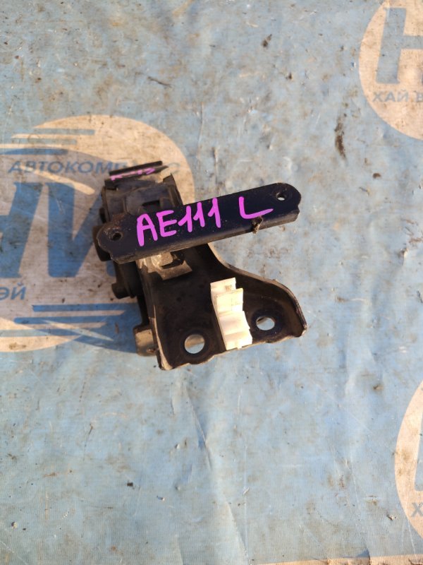 Подушка двс Toyota Corolla Spacio AE111 4AFE левая (б/у)