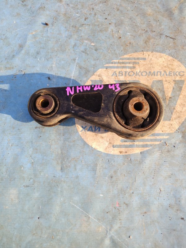 Подушка двс Toyota Prius NHW20 1NZFXE задняя (б/у)