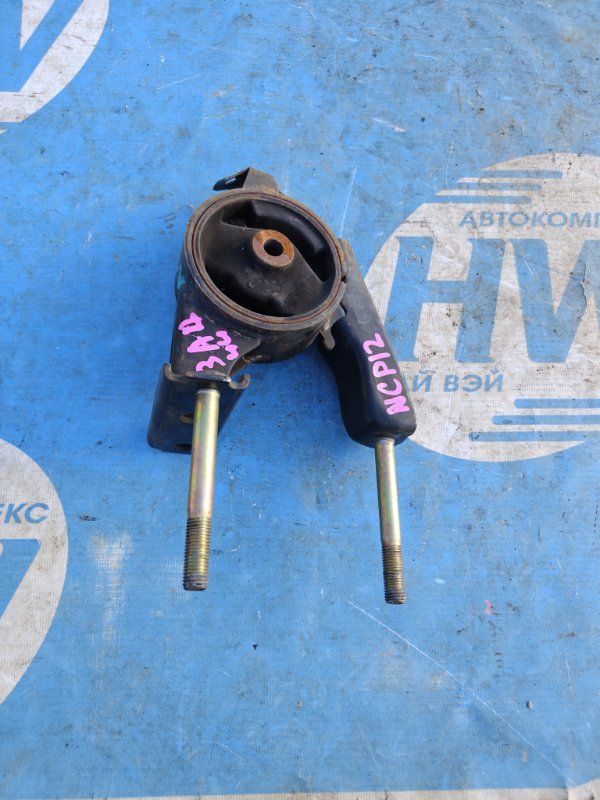Подушка двс Toyota Platz NCP12 1NZFE задняя (б/у)