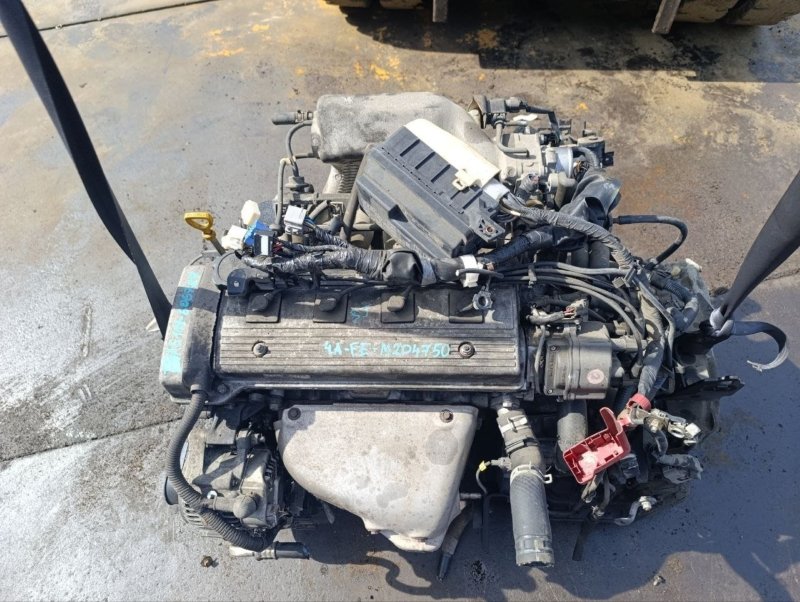 Двигатель Toyota Corolla Spacio AE111 4AFE (б/у) Двигатель Toyota Corolla Spacio AE111 4AFE (б/у)