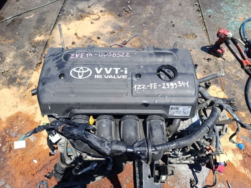 Двигатель Toyota Wish ZNE14 1ZZ (б/у) Двигатель Toyota Wish ZNE14 1ZZ (б/у)