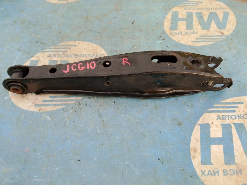 Рычаг Toyota Brevis JCG10 1JZFSE задний правый (б/у)
