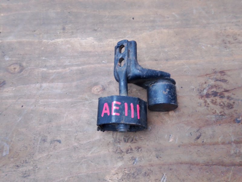 Крепление глушителя Toyota Corolla Spacio AE111 4AFE (б/у)