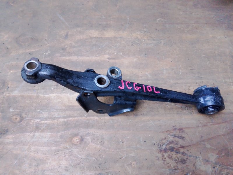 Рычаг Toyota Brevis JCG10 1JZFSE передний левый (б/у)