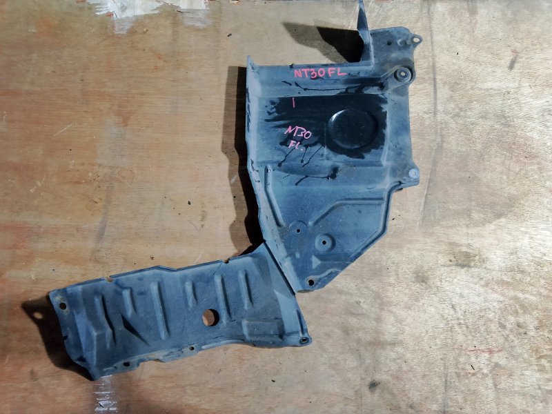 Защита двигателя Nissan X-Trail NT30 QR20 передняя левая (б/у)