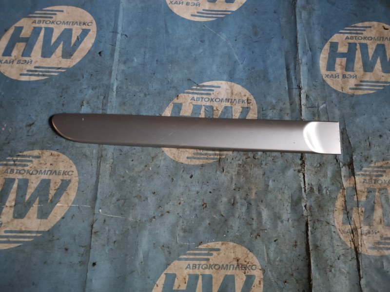 Молдинг на дверь Toyota Funcargo NCP20 1NZFE задний правый (б/у)