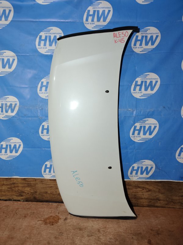 Капот Nissan Elgrand ALE50 VG33E (б/у)