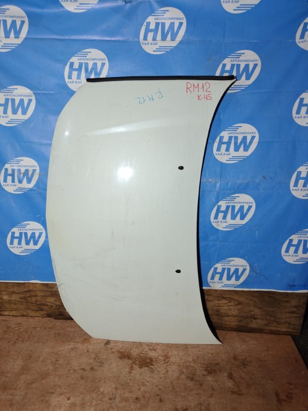 Капот Nissan Liberty RM12 QR20 (б/у)