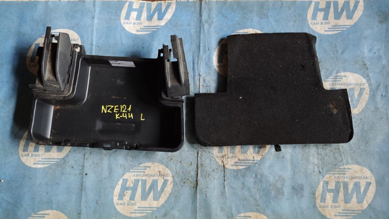 Ящик багажника Toyota Corolla Spacio NZE121 1NZ левый (б/у)