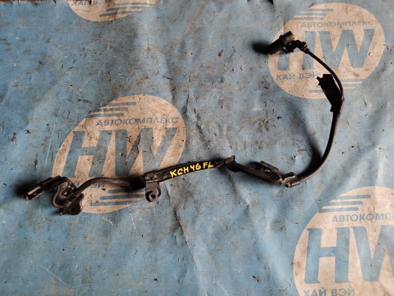 Датчик ABS Toyota Hiace Regius KCH46 1KZ передний левый (б/у)