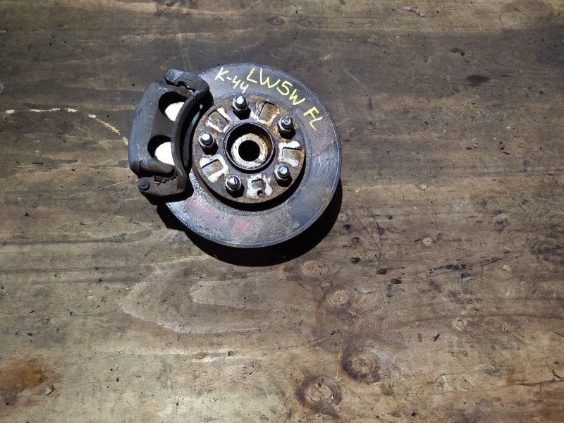 Ступица Mazda MPV LW5W GY передняя левая (б/у) Ступица Mazda MPV LW5W GY передняя левая (б/у)