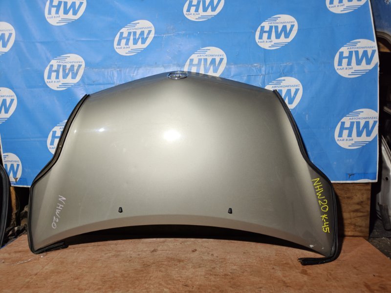 Капот Toyota Prius NHW20 1NZFXE (б/у)