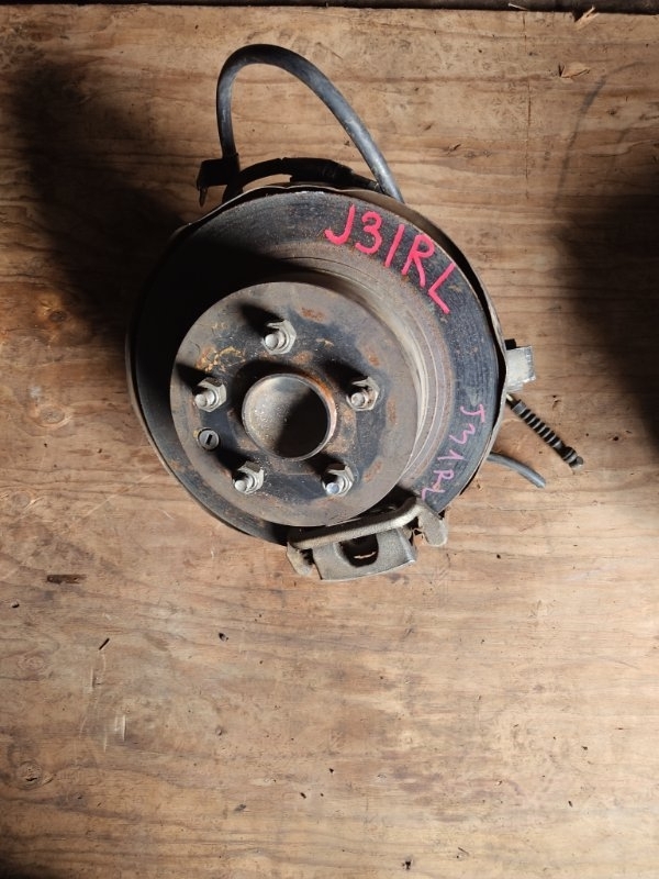 Ступица Nissan Teana J31 VQ23 задняя левая (б/у)