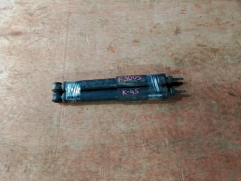 Амортизатор Daihatsu Rocky F300S HDE задний (б/у)