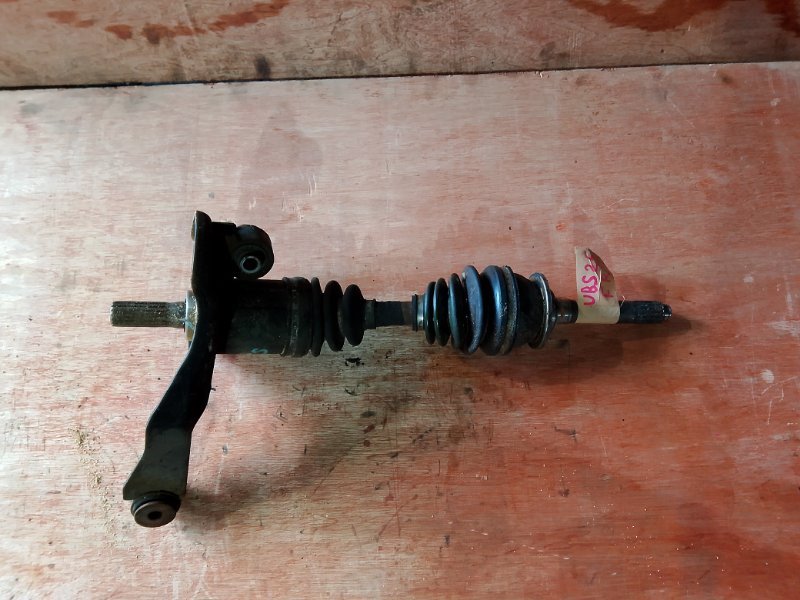 Привод Isuzu Bighorn UBS25 6VD1 передний правый (б/у)