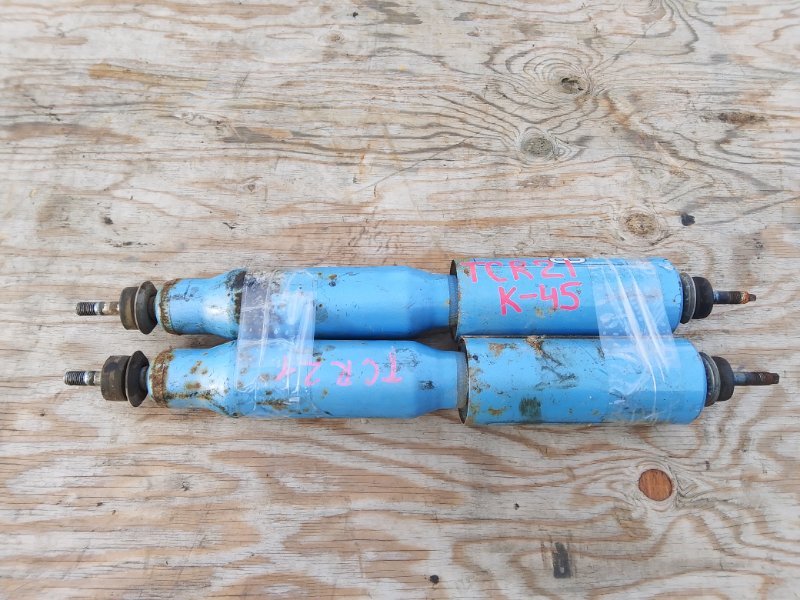 Амортизатор Toyota Estima TCR21 2TZFZE задний (б/у)