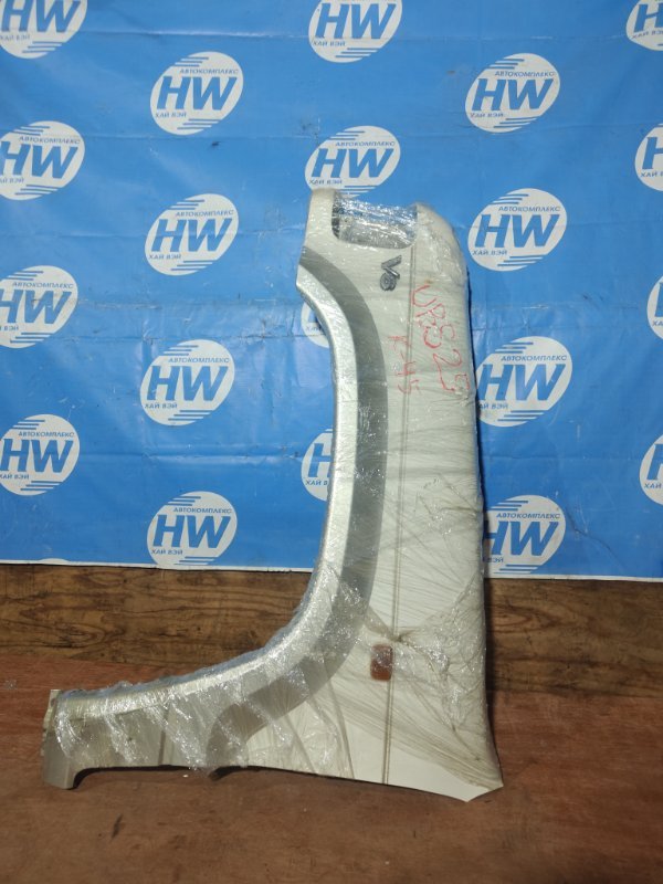 Крыло Isuzu Bighorn UBS25 6VD1 переднее левое (б/у)