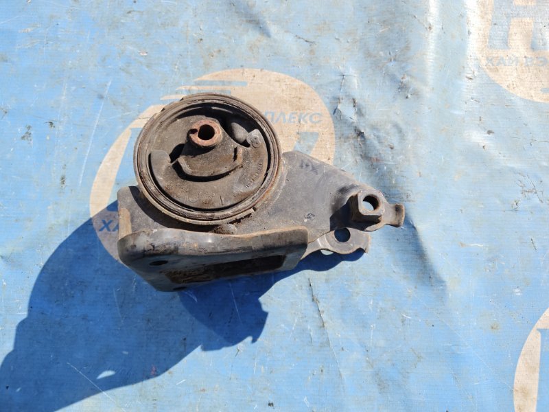 Подушка двс Nissan X-Trail NT30 QR20 задняя (б/у)