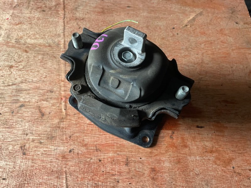 Подушка двс Honda Inspire UC1 J30A (б/у)