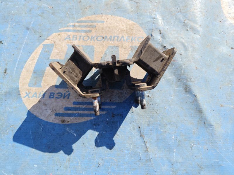 Подушка акпп Toyota Crown JZS151 1JZGE (б/у)