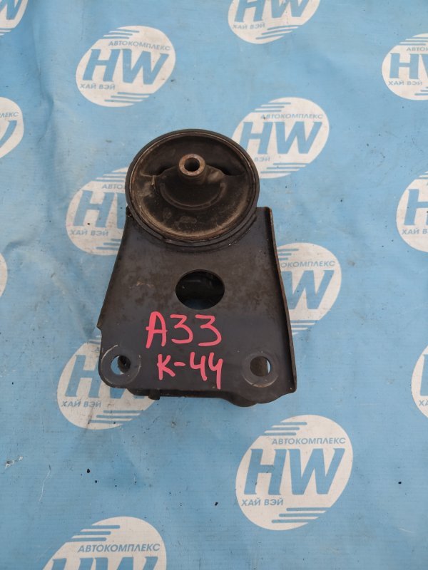 Подушка двс Nissan Cefiro A33 VQ20 передняя (б/у)