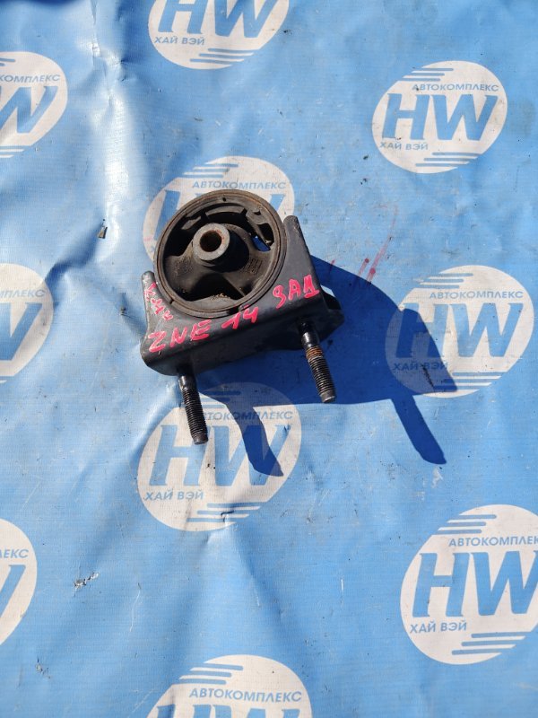 Подушка двс Toyota Wish ZNE14 1ZZ задняя (б/у)