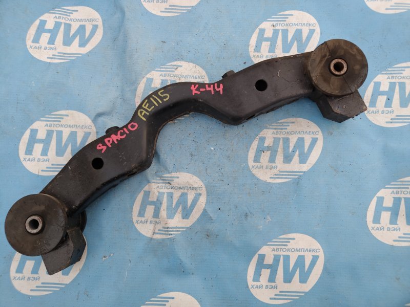 Крепление редуктора Toyota Corolla Spacio AE115 7AFE (б/у)