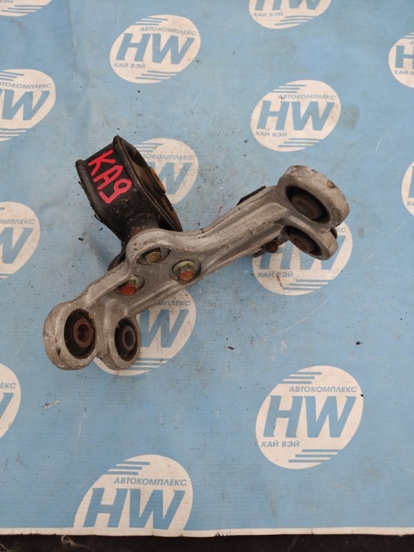 Подушка двс Honda Legend KA9 C35A задняя (б/у)