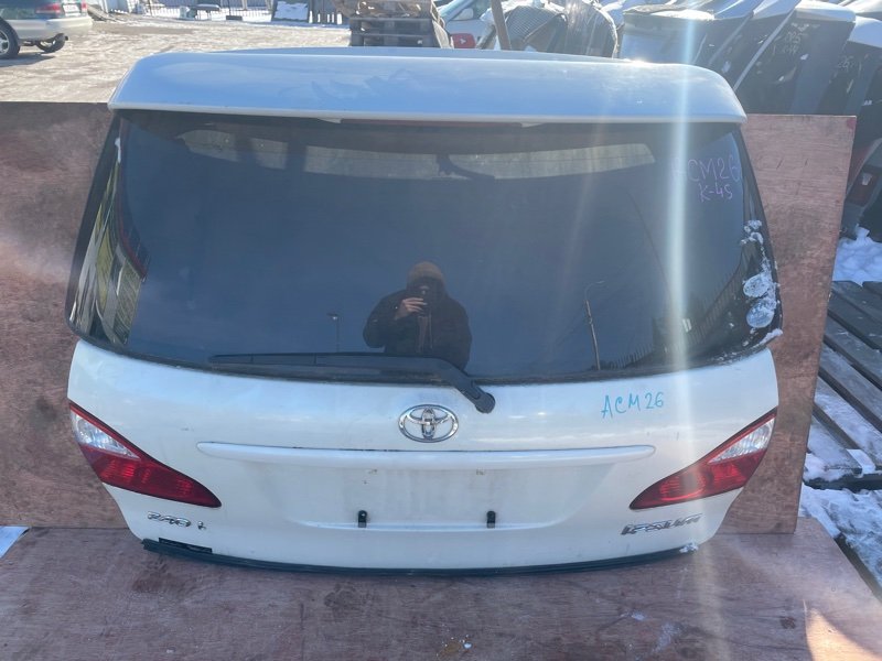 Дверь 5-я Toyota Ipsum ACM26 2AZFE (б/у)