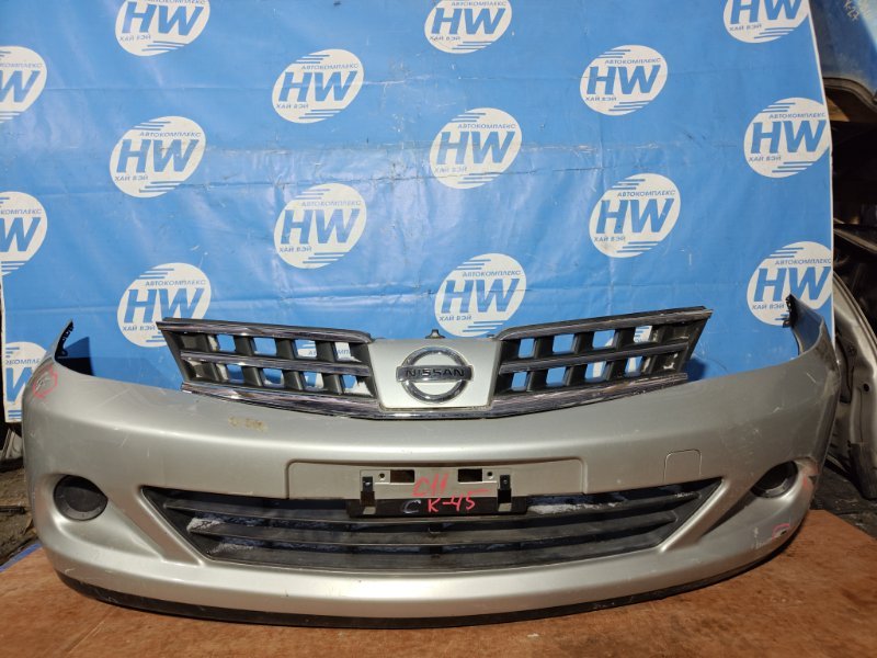 Бампер Nissan Tiida C11 HR15 передний (б/у)