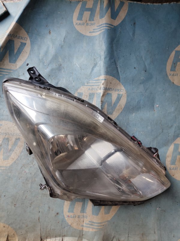 Фара Suzuki Swift ZC83S K12C правая (б/у)