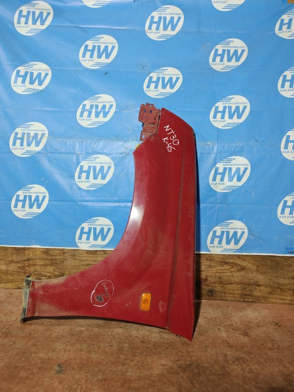 Крыло Nissan X-Trail NT30 QR20 переднее левое (б/у)