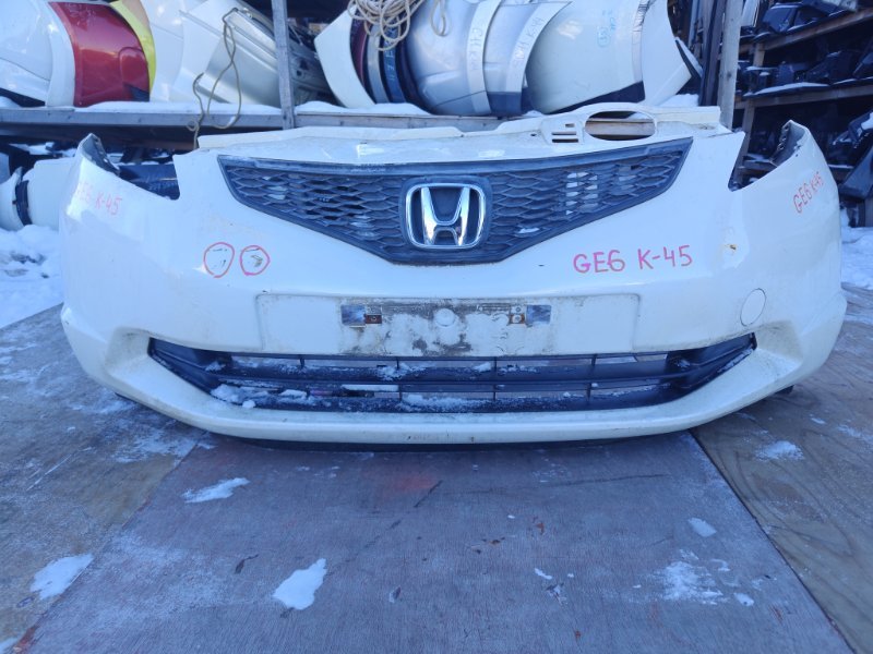 Бампер Honda Fit GE6 L13A передний (б/у)