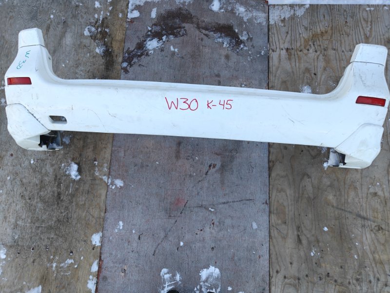 Бампер Nissan Largo W30 KA24DE задний (б/у)