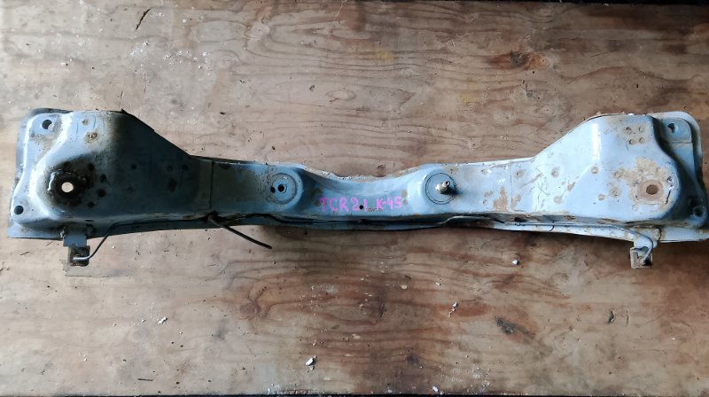 Балка Toyota Estima TCR21 2TZFZE задняя (б/у)