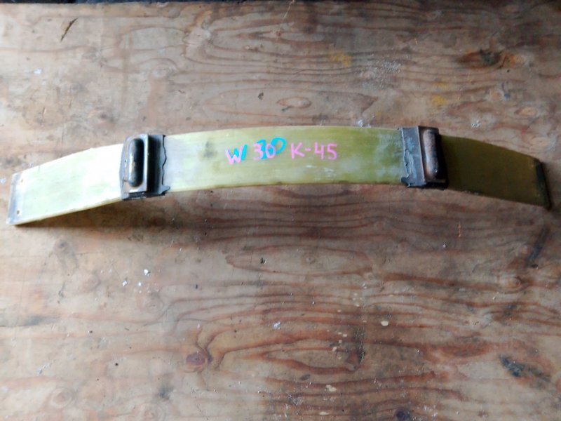 Рессора Nissan Largo W30 KA24DE (б/у)