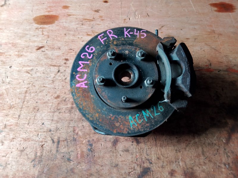 Ступица Toyota Ipsum ACM26 2AZFE передняя правая (б/у)