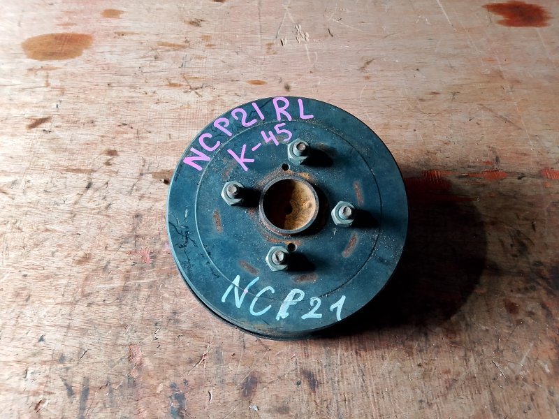 Ступица Toyota Funcargo NCP21 1NZFE задняя левая (б/у)