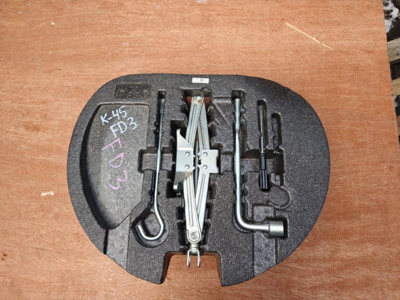 Домкрат Honda Civic FD3 LDA (б/у)