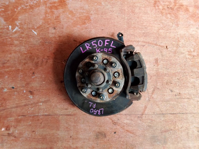 Ступица Nissan Terrano LR50 VG33E передняя левая (б/у)