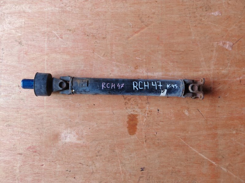 Кардан Toyota Hiace Regius RCH47 3RZFE передний (б/у)