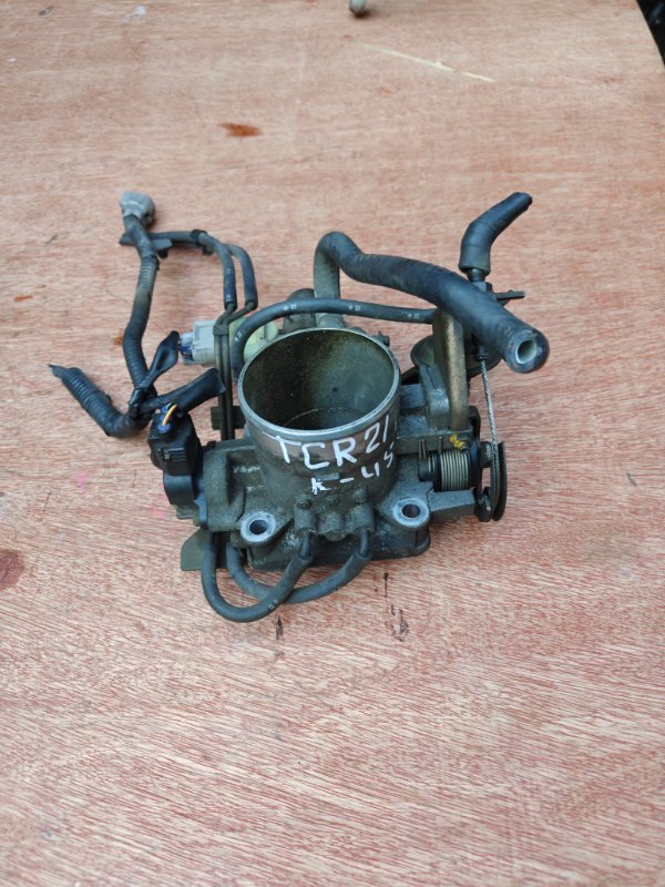 Дроссельная заслонка Toyota Estima TCR21 2TZFZE (б/у)