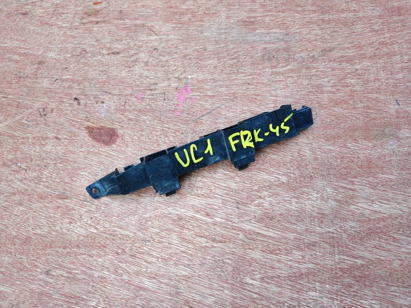 Крепление бампера Honda Inspire UC1 J30A переднее правое (б/у)