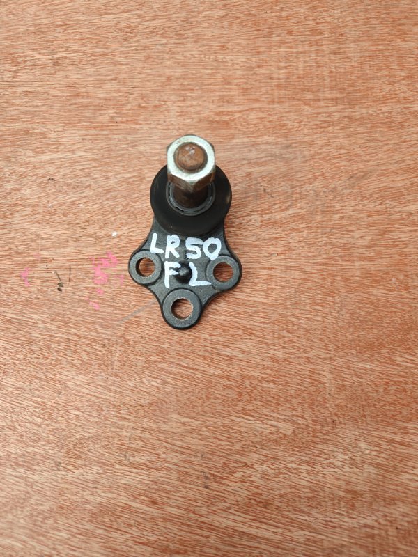 Шаровая Nissan Terrano LR50 VG33E передняя левая (б/у)