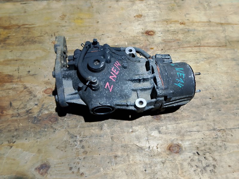 Редуктор Toyota Wish ZNE14 1ZZFE задний (б/у)