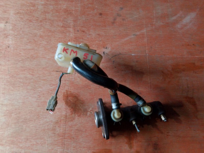 Главный тормозной цилиндр Toyota Lite Ace Noah KM51 5K (б/у)