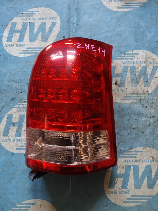 Стоп Toyota Wish ZNE10 1ZZFE правый (б/у)