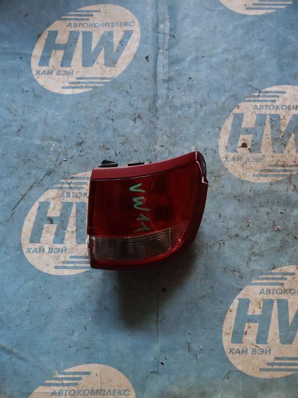 Стоп Nissan Expert VW11 QG18 правый (б/у)