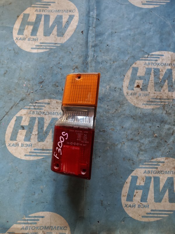 Стоп Daihatsu Rocky F300S HDE левый (б/у)