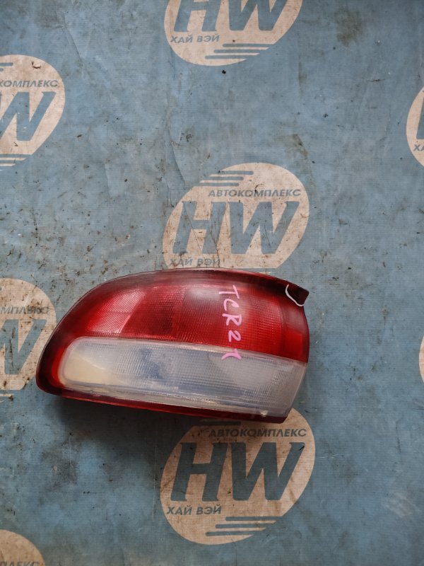 Стоп Toyota Estima TCR21 2TZFZE левый (б/у)